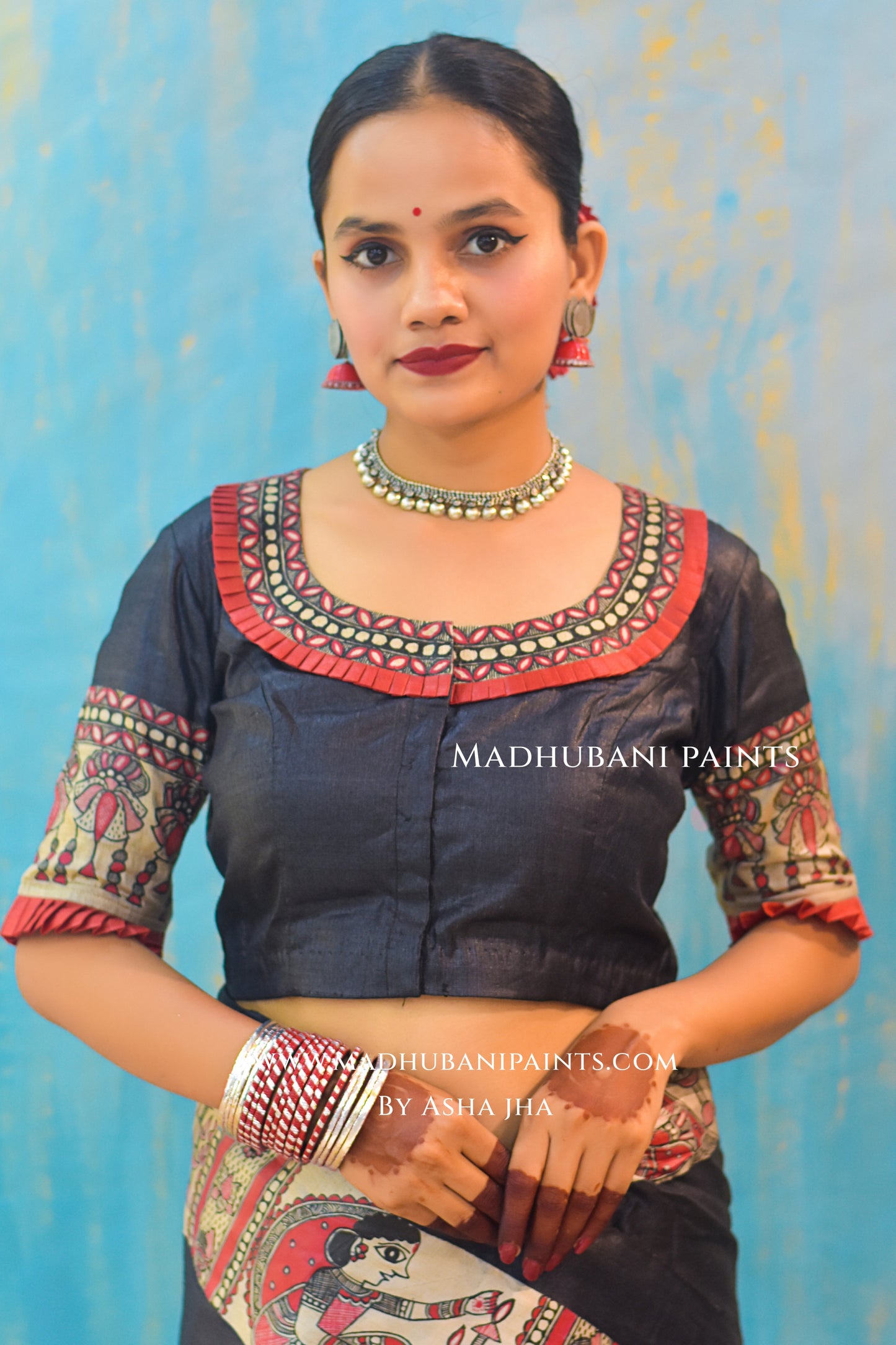 SHAMBHAVI Hand-painted Tussar Silk Saree Blouse Set