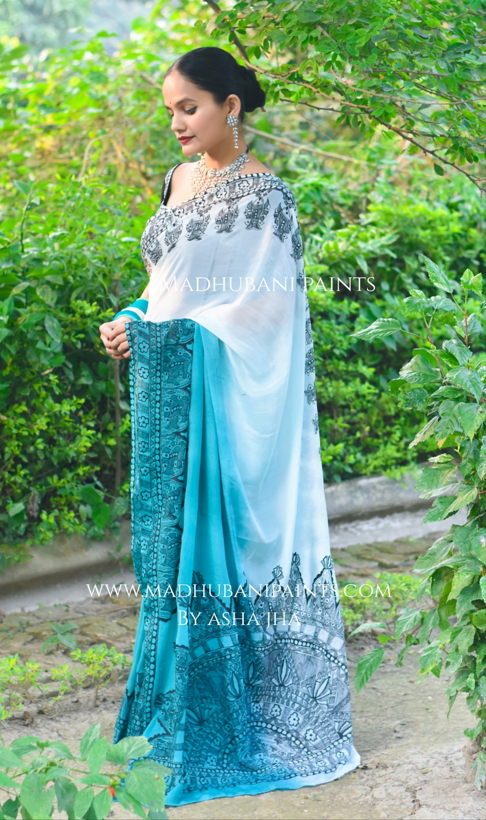 Neel Ujala Hand-painted Madhubani Chiffon Saree Blouse Set