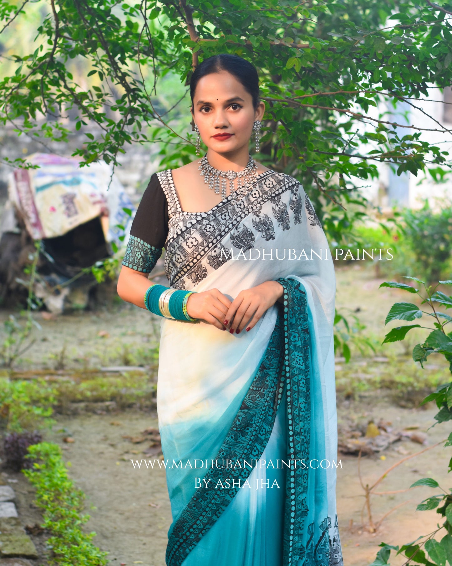 Neel Ujala Hand-painted Madhubani Chiffon Saree