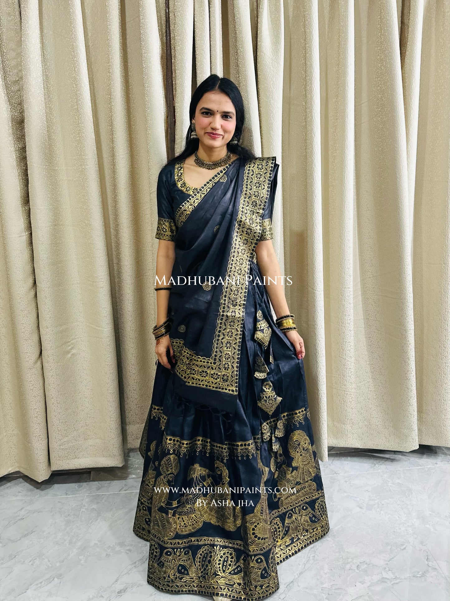 MANOHAR SANGEET Hand-painted Madhubani Lehnga