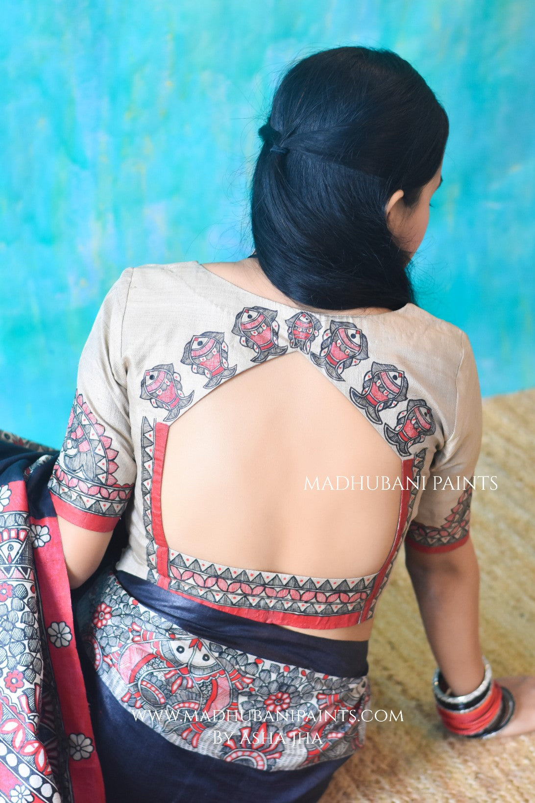'MATSYA MANJARI' Hand-painted Madhubani Tussar Silk Saree Blouse Set