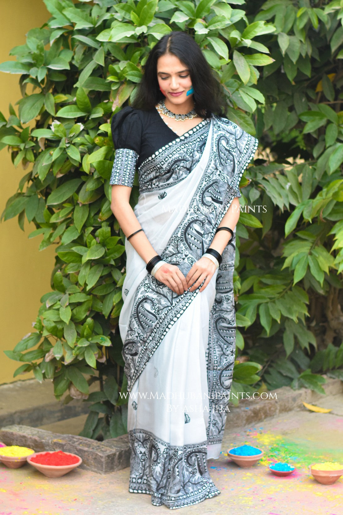 KUSUMAKAR Hand-painted Madhubani Chiffon Saree Blouse Set