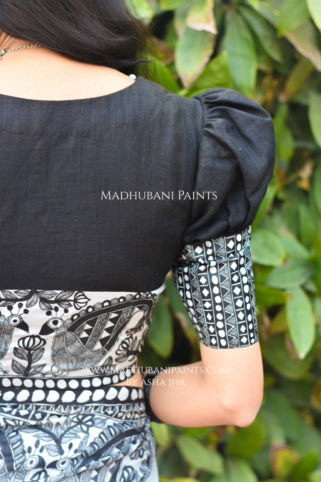 KUSUMAKAR Hand-painted Madhubani Chiffon Saree Blouse Set