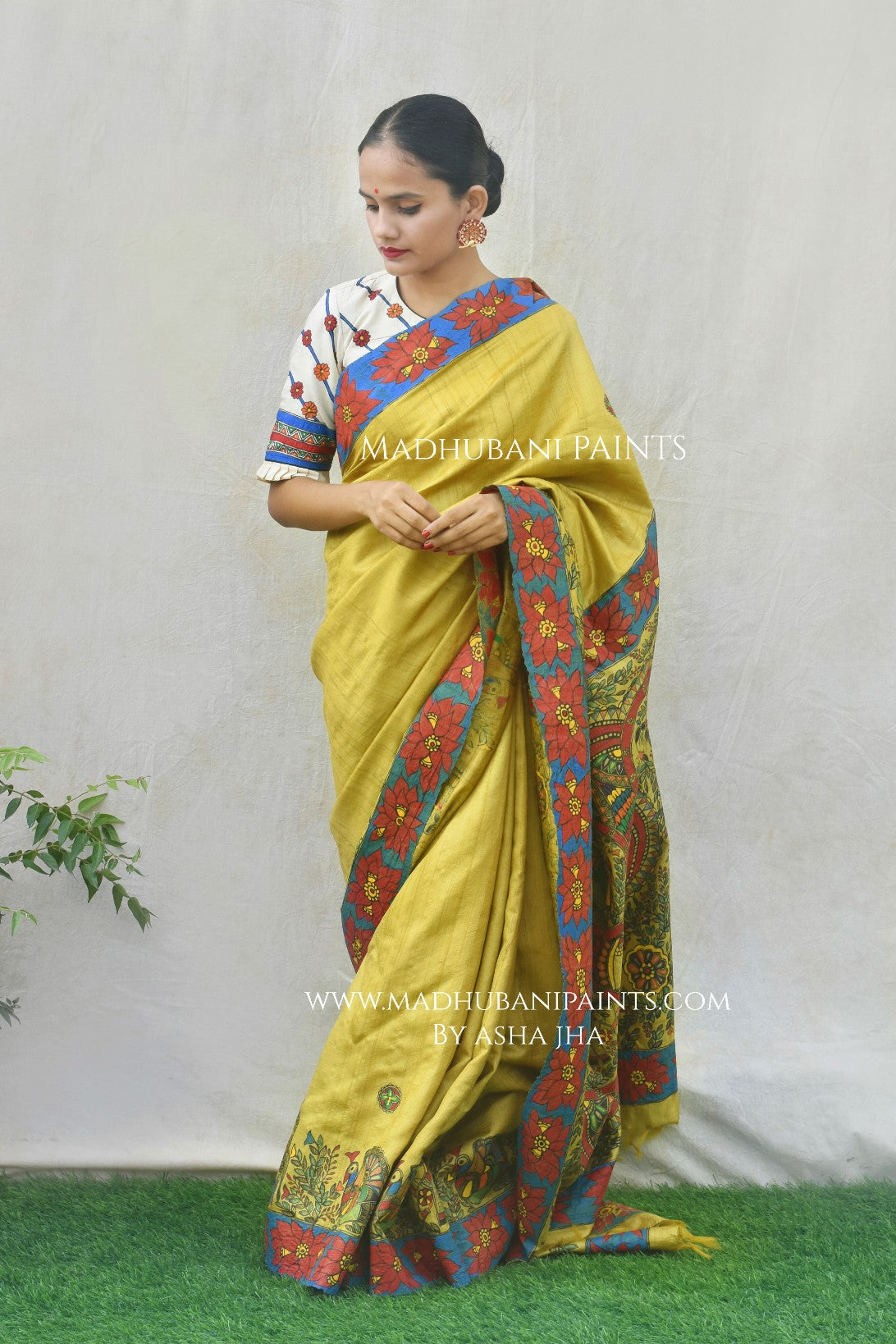 GAJANAND MATSYA' Hand Painted Madhubani Tussar Silk Saree Blouse Set