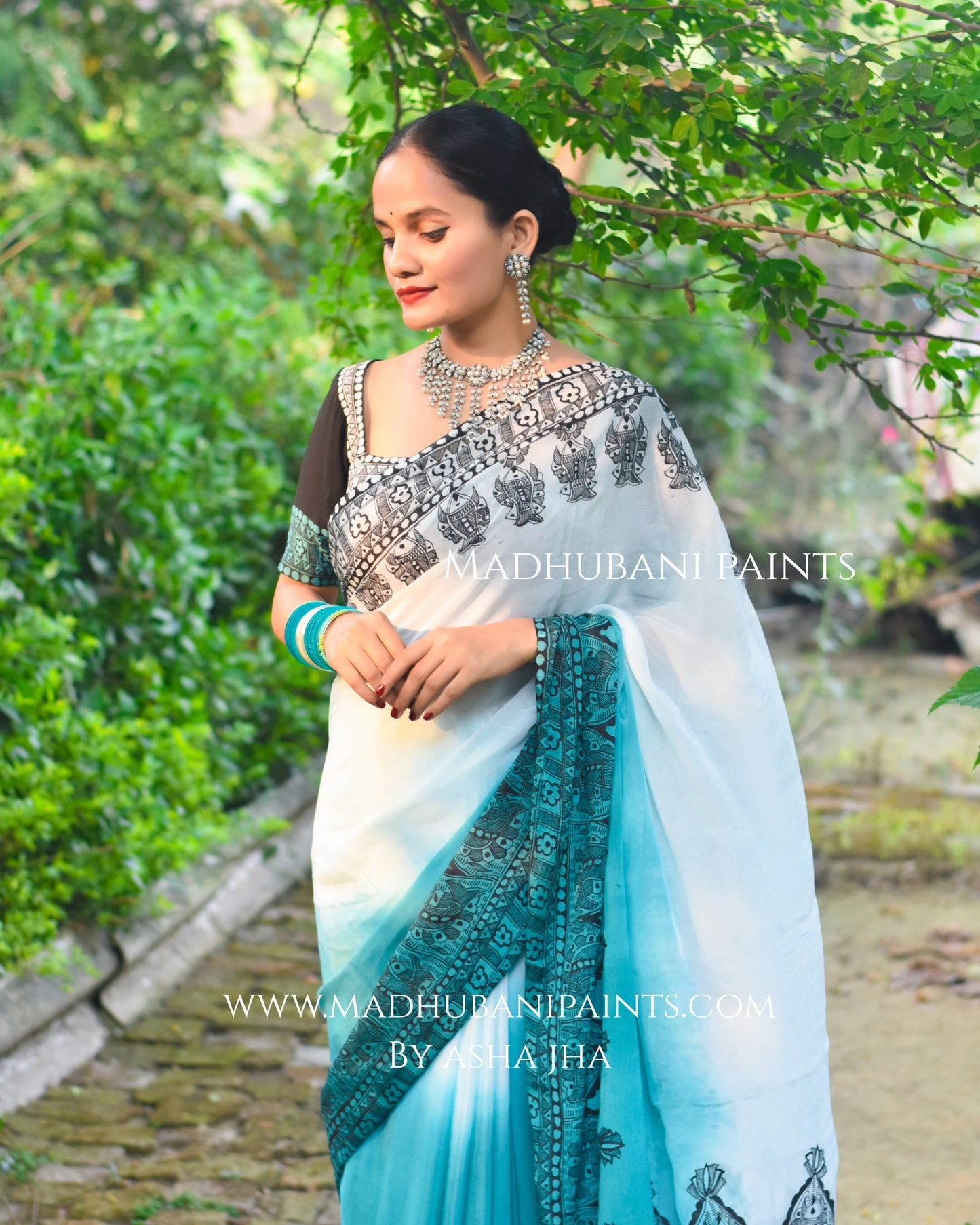 Neel Ujala Hand-painted Madhubani Chiffon Saree