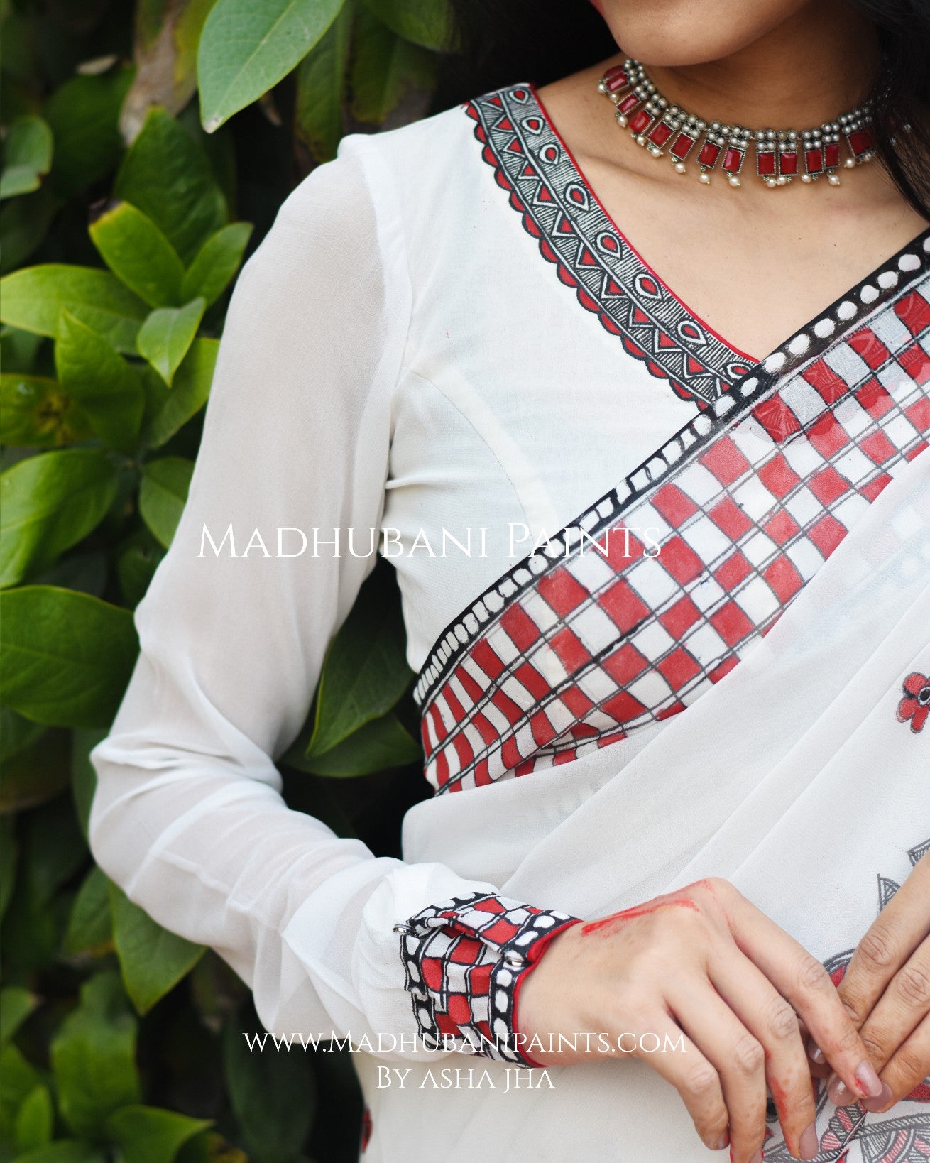KALRAV Hand-painted Madhubani Georgette Saree Blouse Set