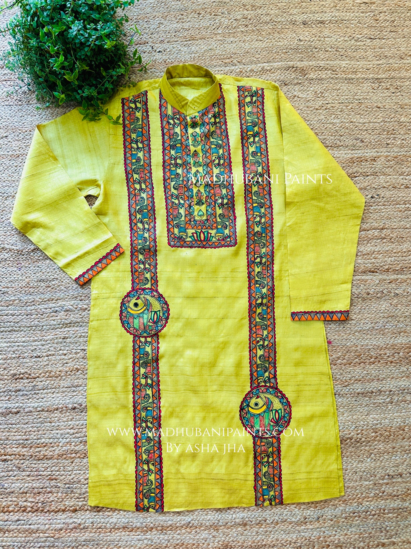 Macchli Kamal Hand-painted Madhubani Men's Tussar Silk Kurta