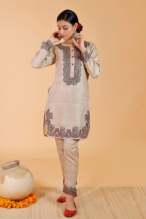 'Kamal Nain' Handpainted Madhubani Tussar Silk Kurta