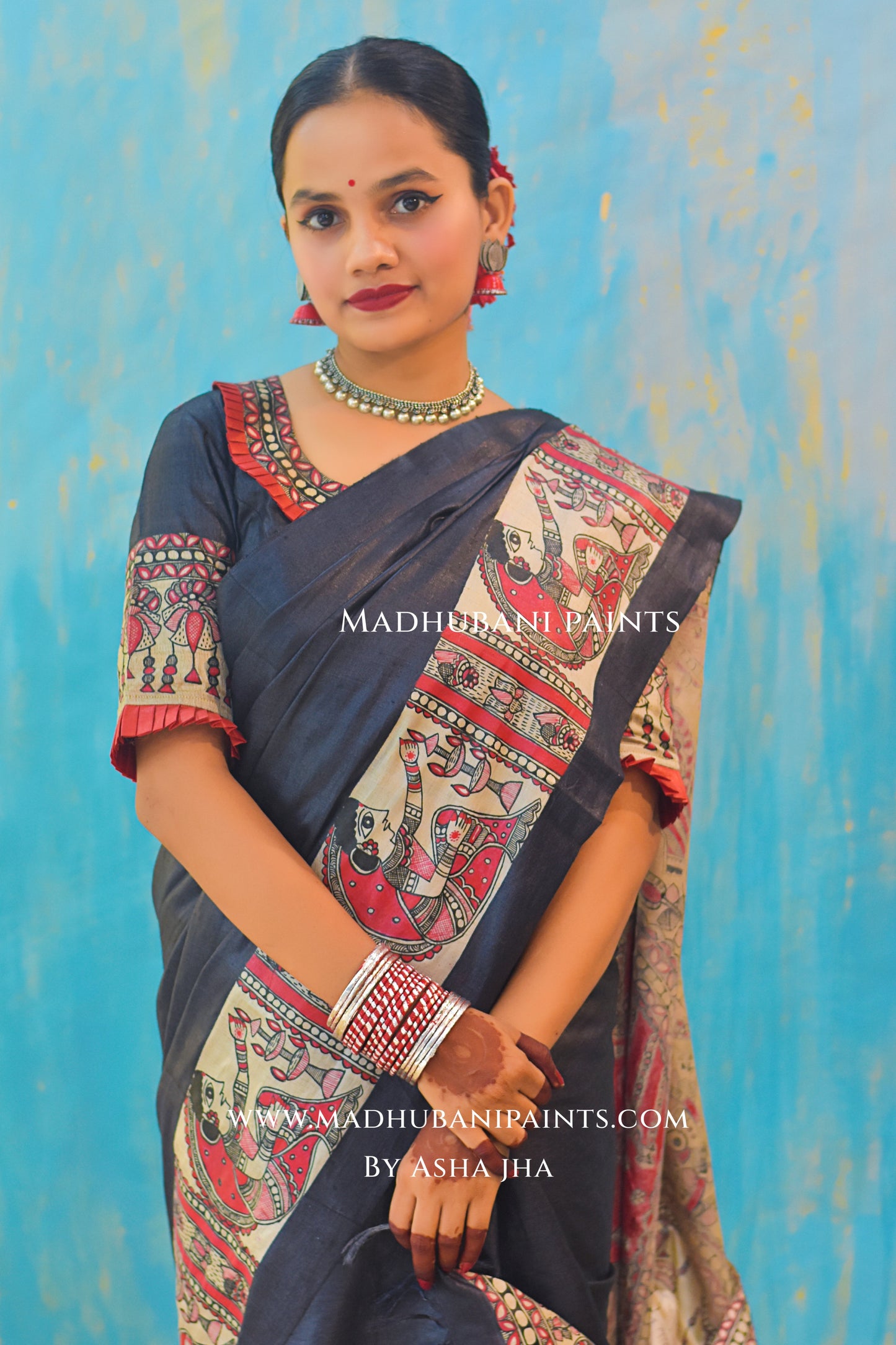 SHAMBHAVI Hand-painted Tussar Silk Saree Blouse Set