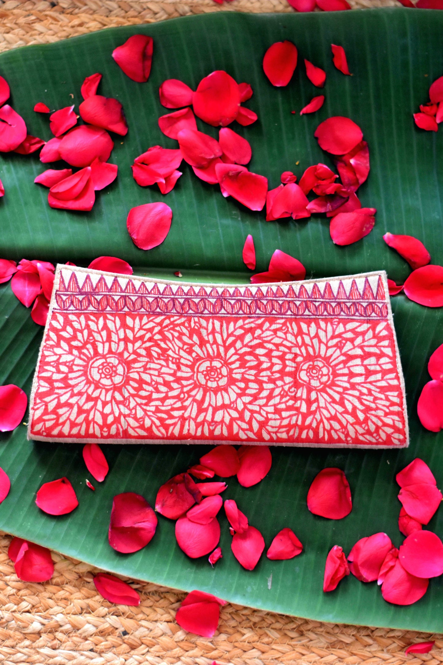 Laal Patta Madhubani Clutch