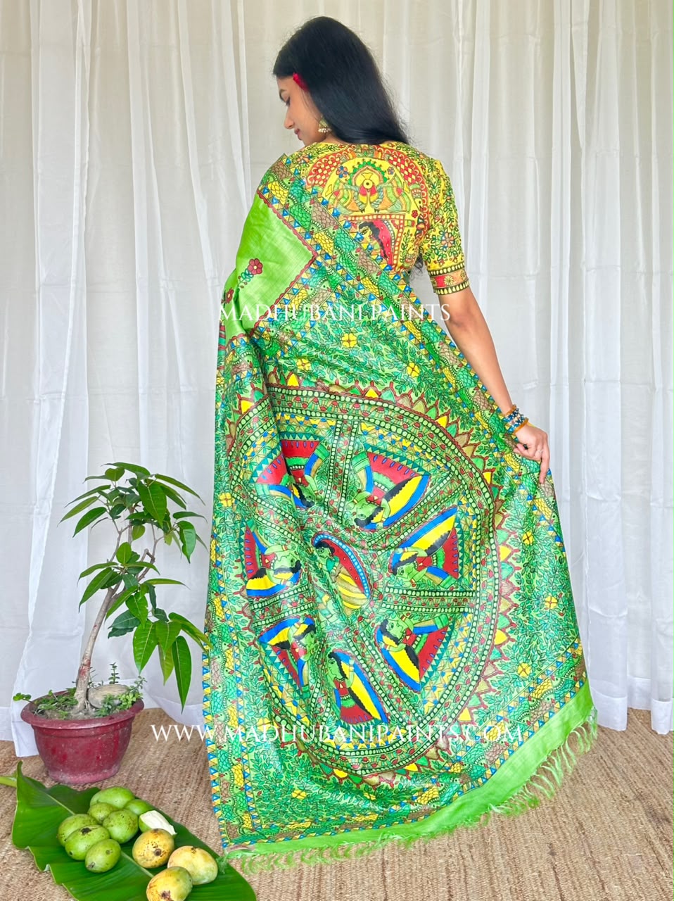 'Ammua Mahuwwa' Handpainted Madhubani Tussar Silk Saree