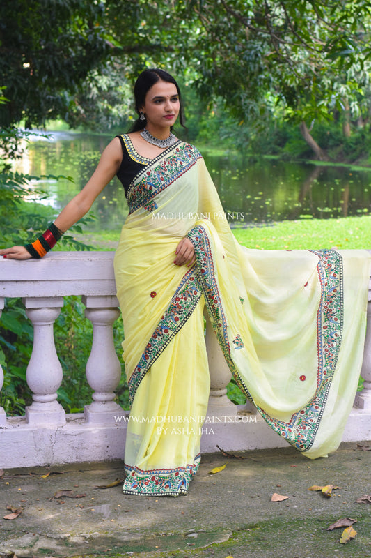 Sunehri Mayuri Hand-painted Madhubani Chiffon Saree