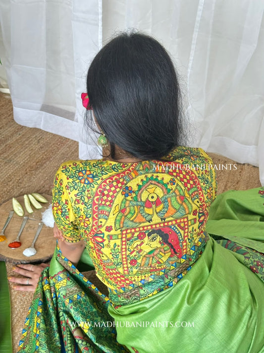 'Ammua Mahuwwa' Handpainted Madhubani Tussar Silk Saree Blouse Set