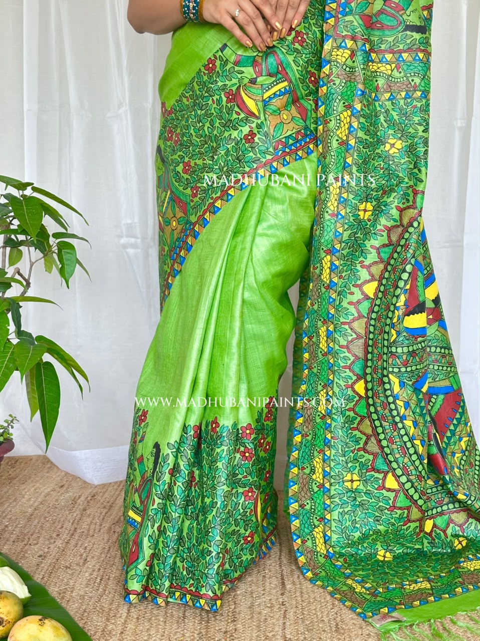 'Ammua Mahuwwa' Handpainted Madhubani Tussar Silk Saree