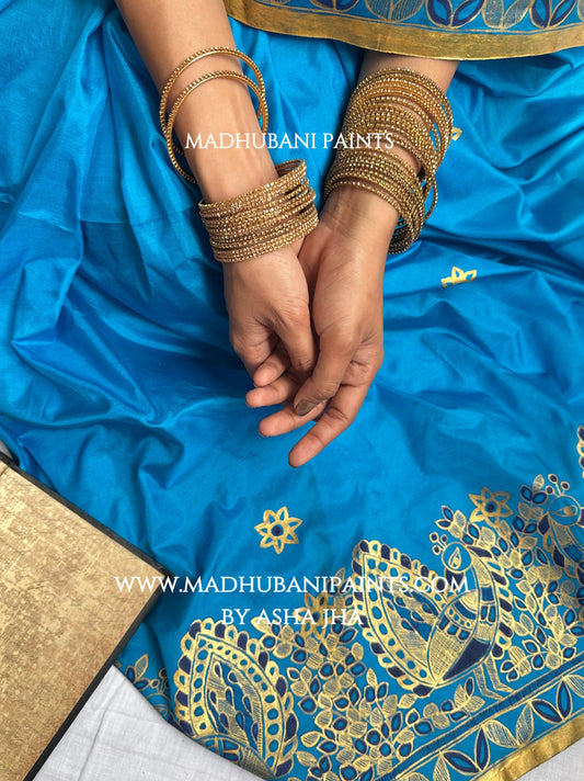 AASMANI KANYADAAN Hand-painted Madhubani Kanjeevaram Silk Saree Blouse Set