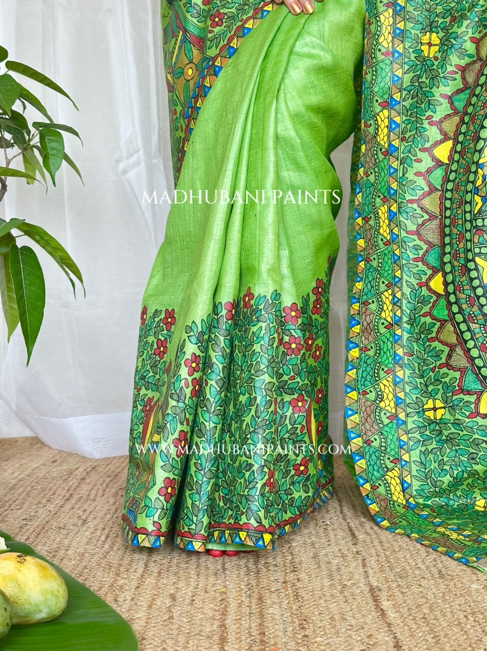 'Ammua Mahuwwa' Handpainted Madhubani Tussar Silk Saree